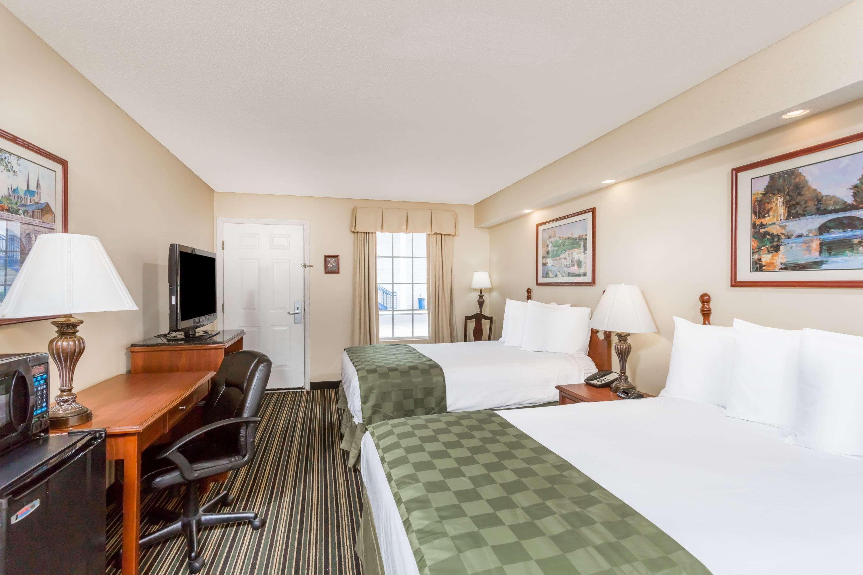 Motel Super 8 By Wyndham Orangeburg North Extérieur photo