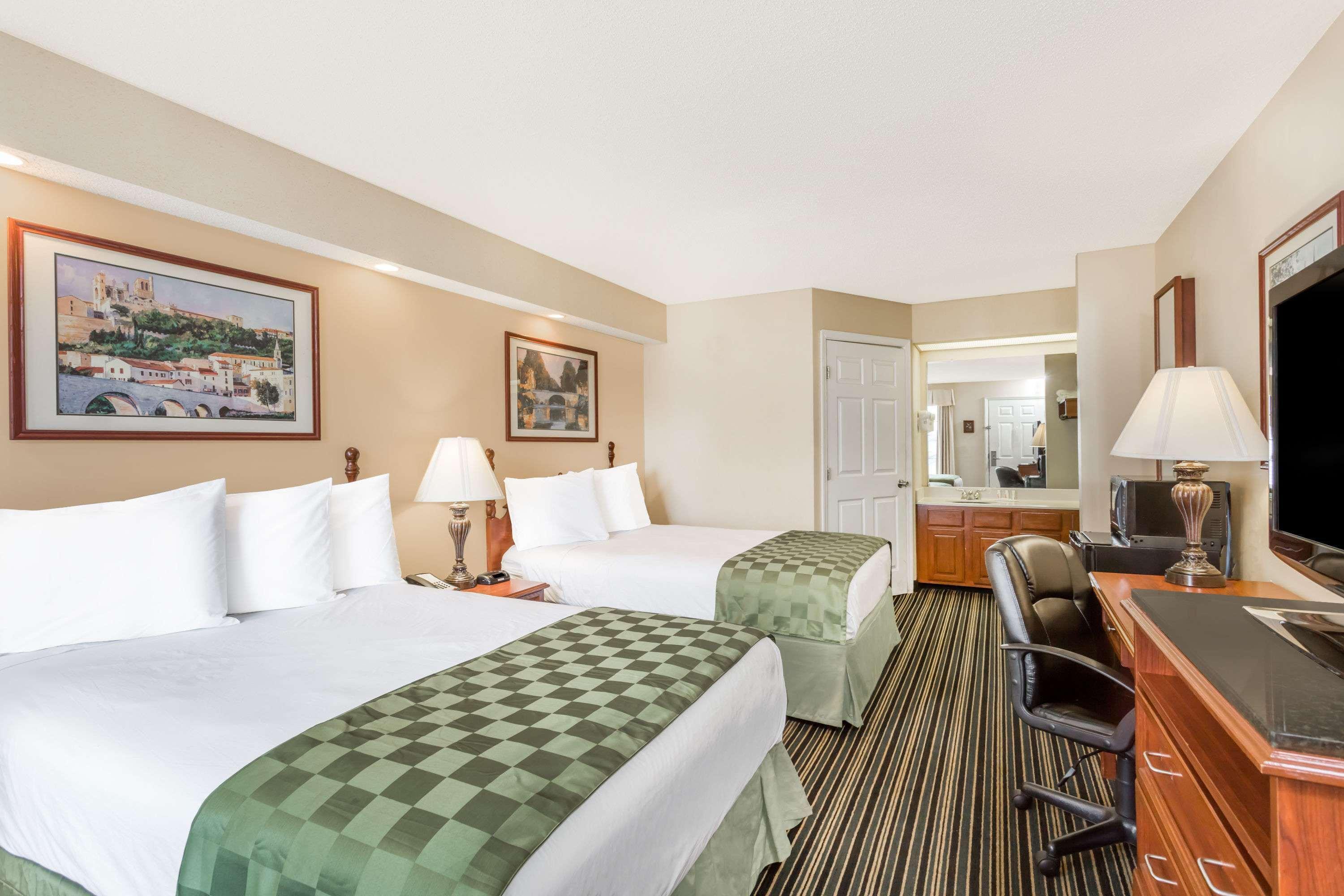 Motel Super 8 By Wyndham Orangeburg North Extérieur photo