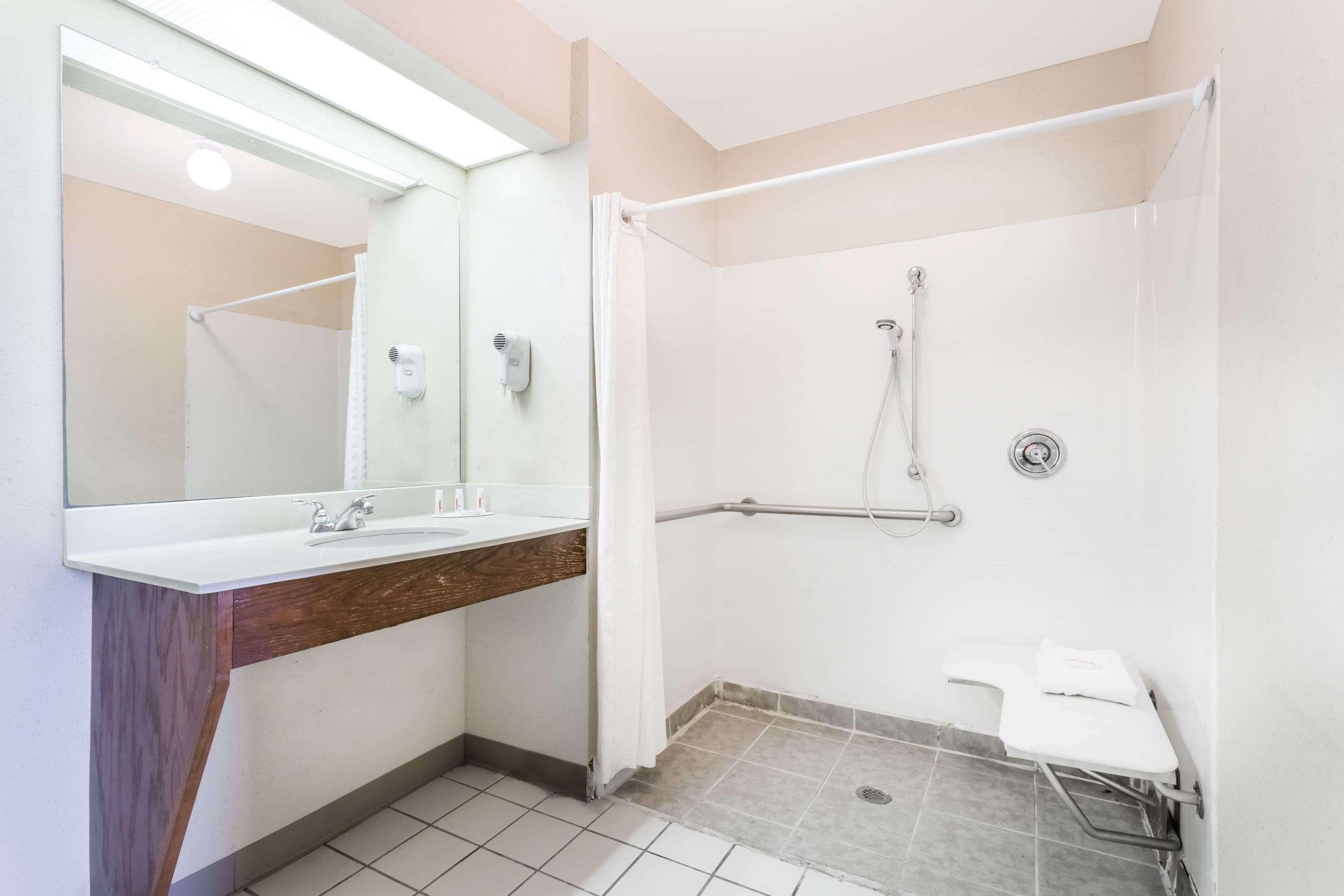 Motel Super 8 By Wyndham Orangeburg North Extérieur photo